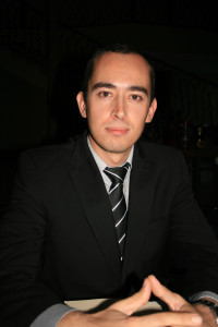 Licenciado Hugo Moises Orozco Galardonado en el Teatro Degollado.